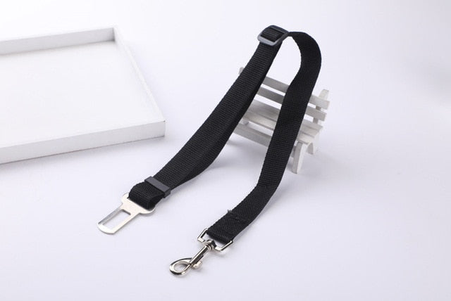 Enhance Pet Safety on the Go with our Adjustable Pet Safety Belt – Secure Travel for Every Journey!