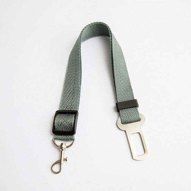 Enhance Pet Safety on the Go with our Adjustable Pet Safety Belt – Secure Travel for Every Journey!